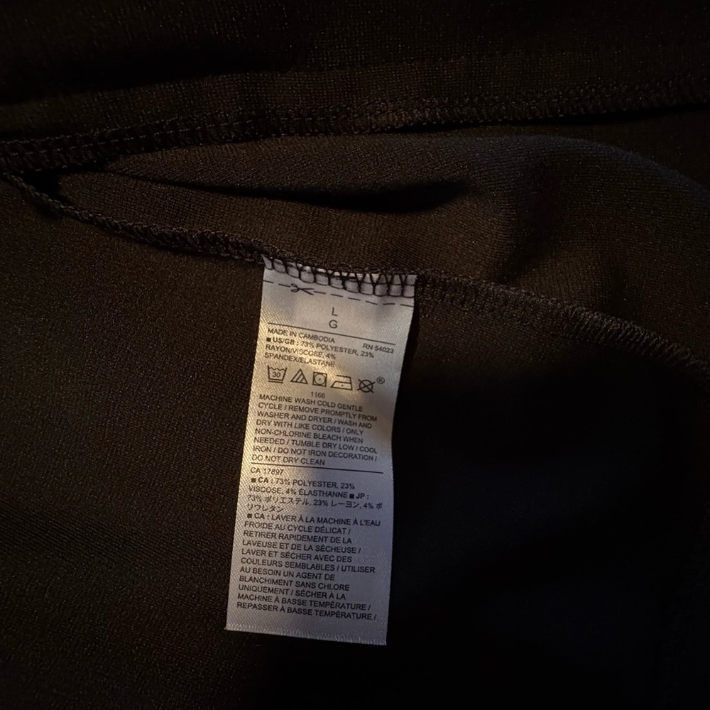 Banana Republic Lightweight Black Women’s Cropped Moto Jacket - Picture 5 of 5